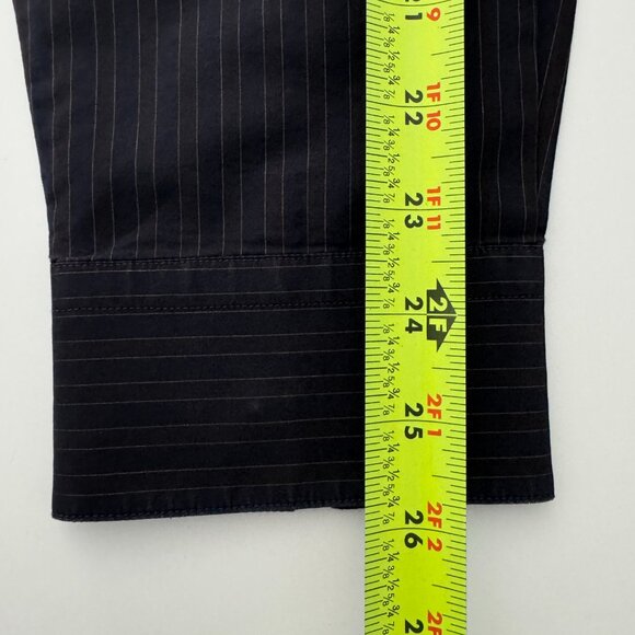 Hermes Long Sleeve Dress Shirt, Size 44/Neck 17.5 - Picture 16 of 17